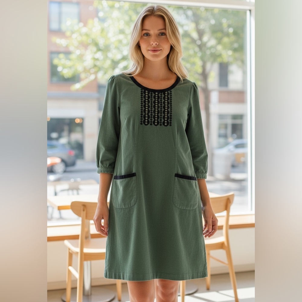 Boden Ottoman green and navy ribbed corduroy embroidered 3/4 sleeve midi dress